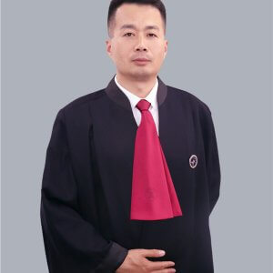 张卫东律师